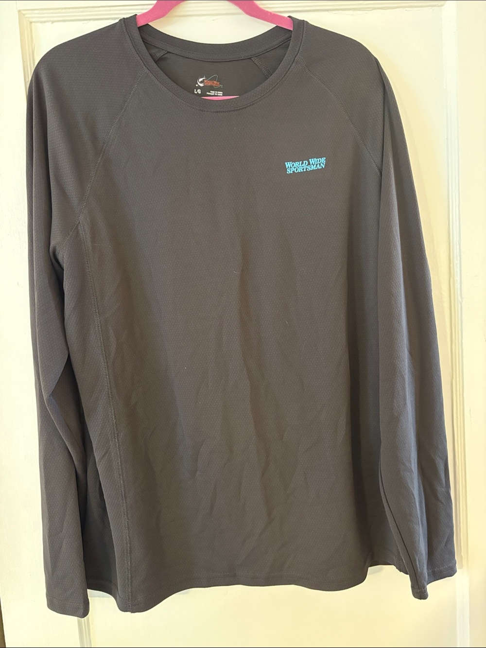 World Wide Sportsman Performance long sleeve shirt